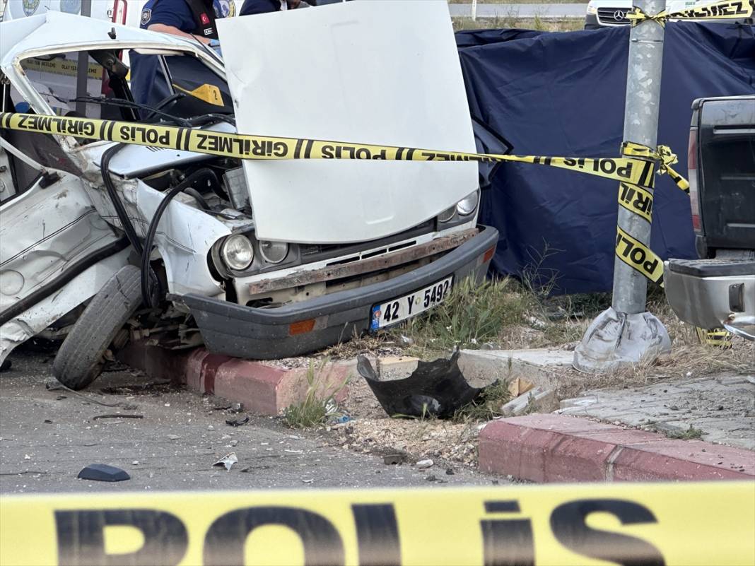 Konya’da Kadir ve Fatma Yıldız çiftinin öldüğü kaza anı kamerada 8